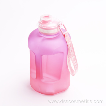 New Motivational Bpa Free sport plastic drinking 2 liter water bottle 2l with time marker straw